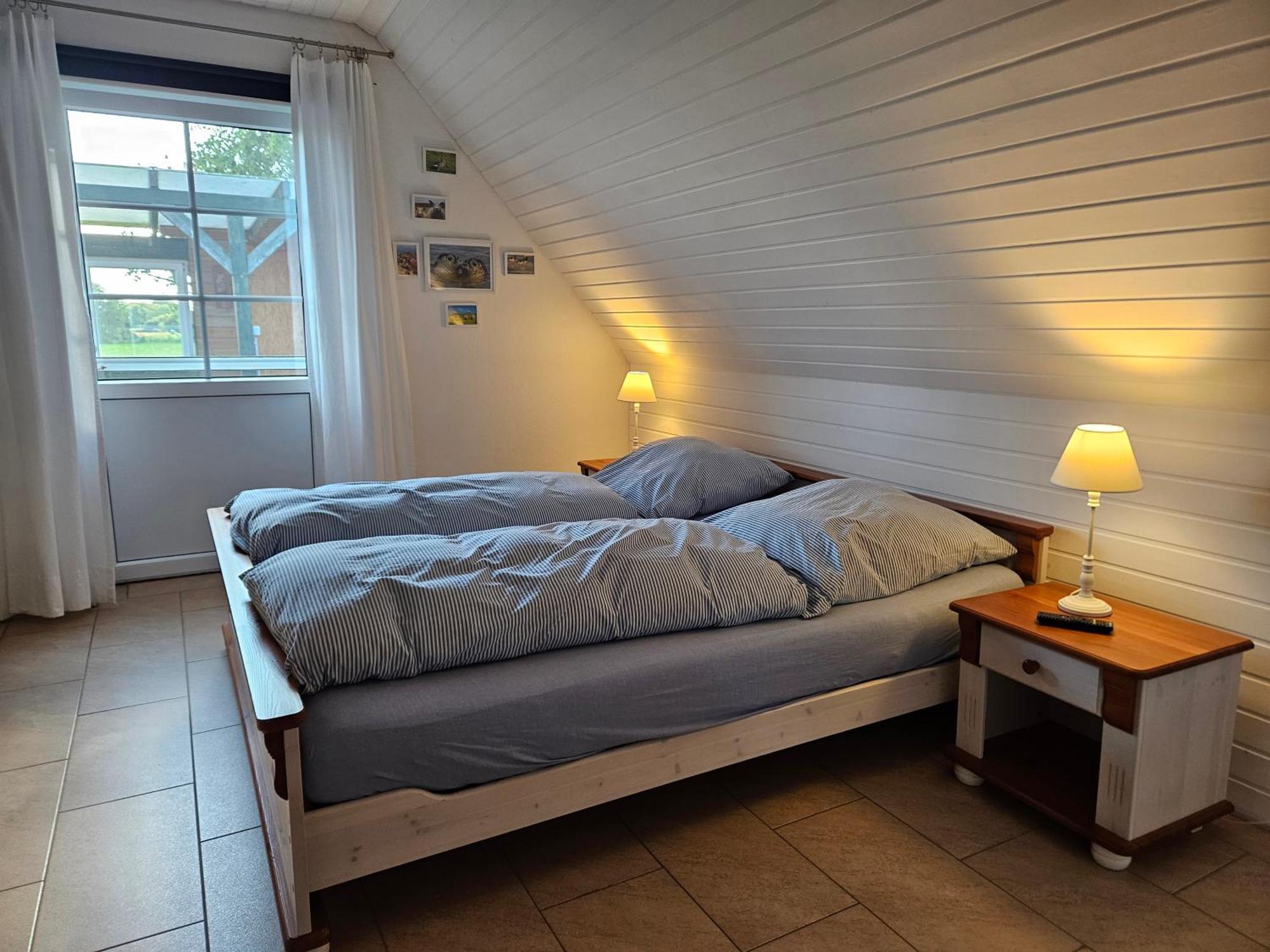 Ferienwohnung Leuchtturmblick Pellworm Exteriör bild